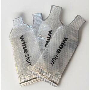 🍷 4 Pack Wine Bottle Protector Sleeves Reusable Leakproof Padded Bubble Bags